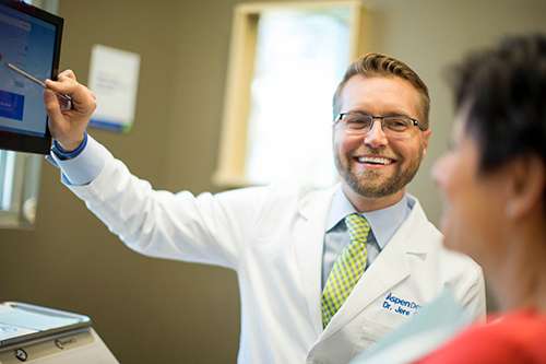 Aspen Dental | 3935 E Southport Rd, Indianapolis, IN 46237, USA | Phone: (317) 749-0066