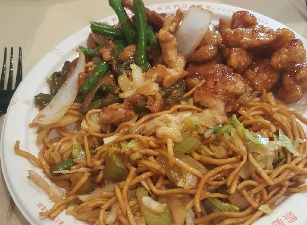 Panda Express | 11939 Grand Pkwy, New Caney, TX 77357, USA | Phone: (281) 601-6231