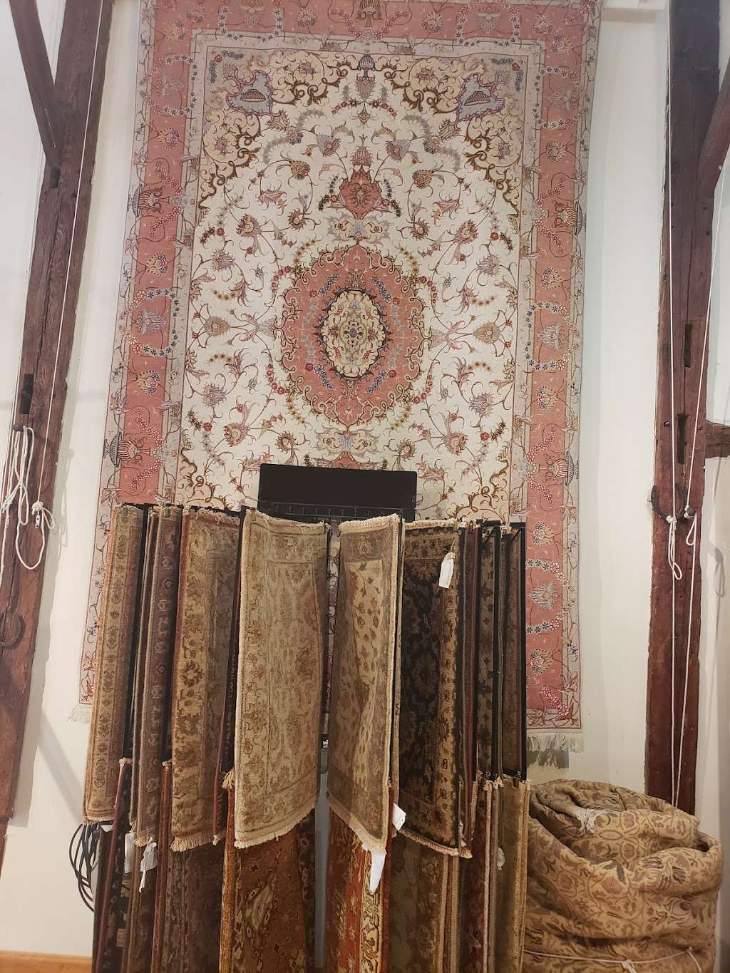 Caspian oriental rugs importers | 335 Rte 13, Brookline, NH 03033 | Phone: (603) 673-1799