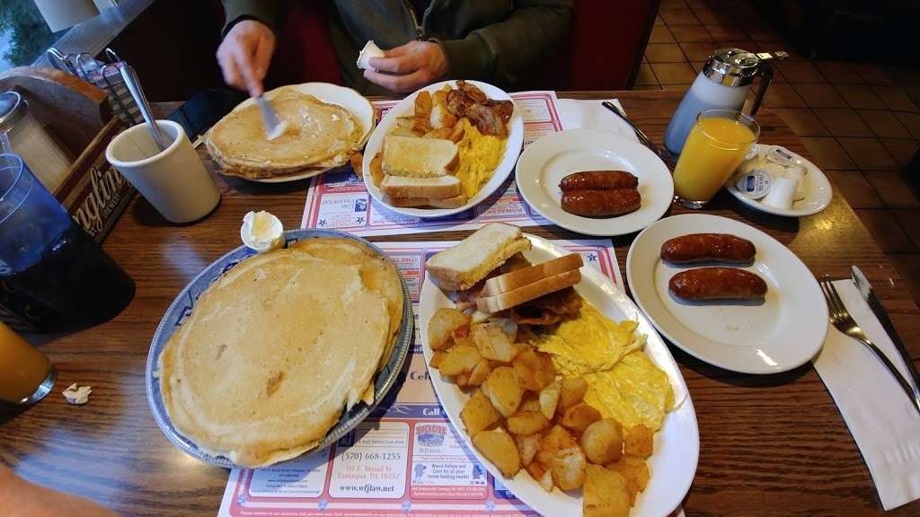 Beacon Diner | 189 Claremont Ave, Tamaqua, PA 18252, USA | Phone: (570) 668-1340