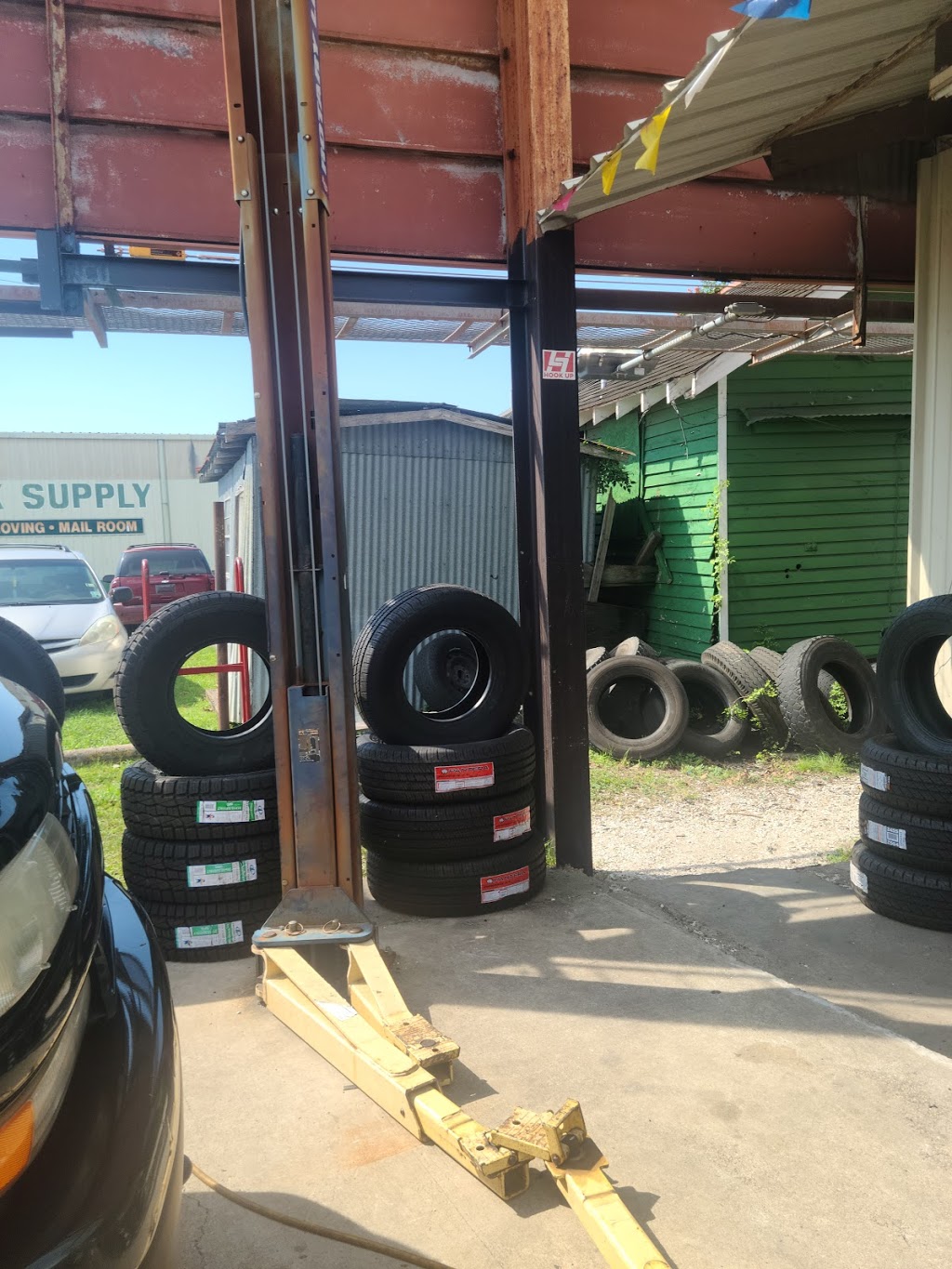 Al & Al One Stop Tire Shop | 8425 Earhart Blvd, New Orleans, LA 70118, USA | Phone: (504) 373-6724