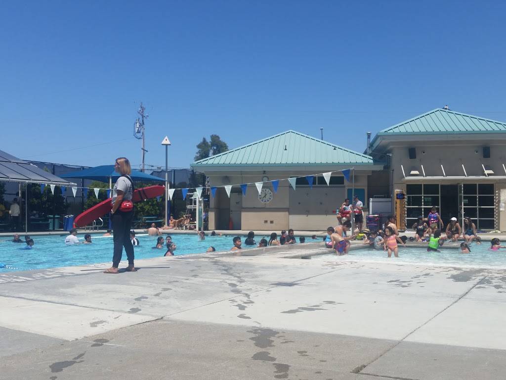 Brisbane Community Pool | 2 Solano St, Brisbane, CA 94005, USA | Phone: (415) 657-4321