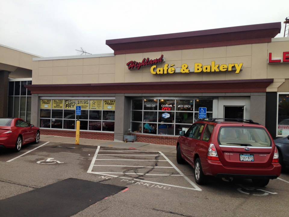 Highland Cafe & Bakery | 2012 Ford Pkwy, St Paul, MN 55116, USA | Phone: (651) 698-3400