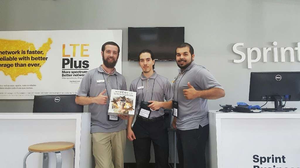 Sprint Store | 9105 Pineville-Matthews Rd Suite A, Pineville, NC 28134, USA | Phone: (980) 613-8052