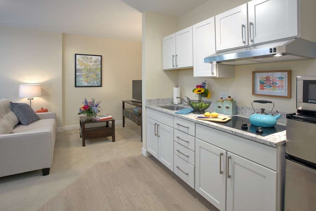 Forestdale Park Senior Living | 341 Forest St, Malden, MA 02148, USA | Phone: (781) 333-8903