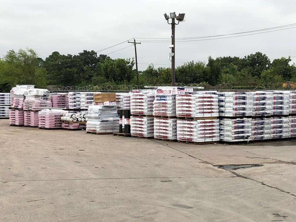 West End Roofing, Siding & Windows, A Beacon Roofing Supply Comp | 14950 Gulf Fwy, Houston, TX 77034, USA | Phone: (281) 971-2571