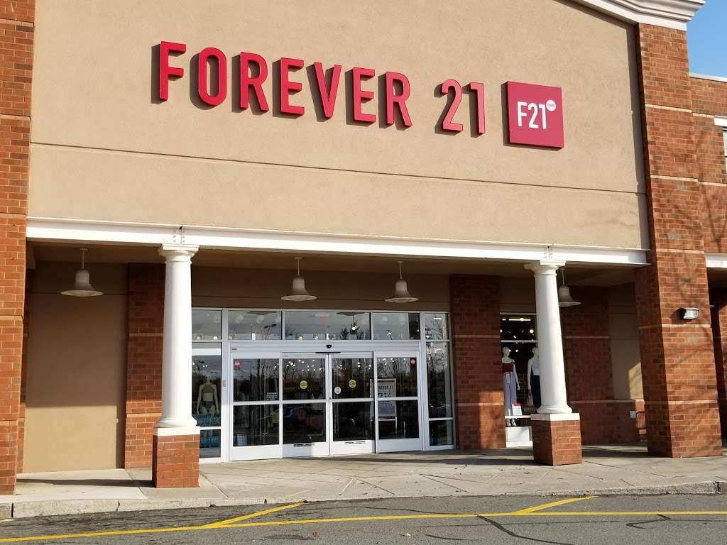 Forever 21 | 37 Centre Drive, Unit #010, Central Valley, NY 10917, USA | Phone: (843) 879-5217