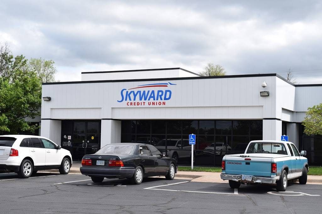 Skyward Credit Union | 4 Cessna Blvd, Wichita, KS 67215 | Phone: (833) 759-1941