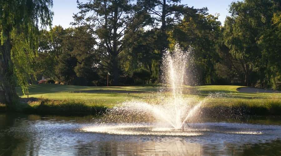 Oakmont Golf Club | 7025 Oakmont Dr, Santa Rosa, CA 95409, USA | Phone: (707) 539-0415