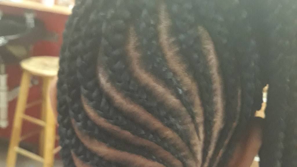 Alice African hair braiding | 16659 Broadway Ave, Maple Heights, OH 44137, USA | Phone: (216) 394-4234