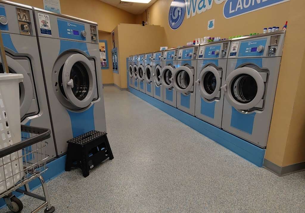 WaveMAX Laundry - San Antonio | 2525 Jackson Keller Rd, San Antonio, TX 78230, USA | Phone: (210) 314-3699