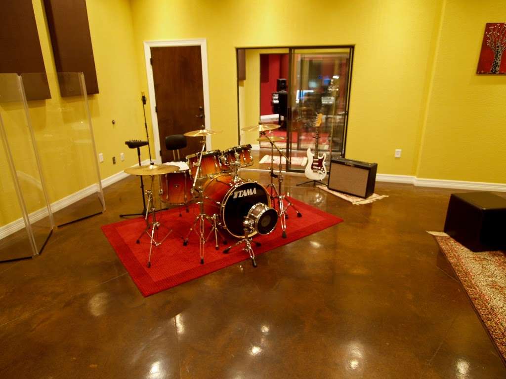 COMIA Music Production Studio/School | 10886 Hillpoint, San Antonio, TX 78217, USA | Phone: (210) 317-0364