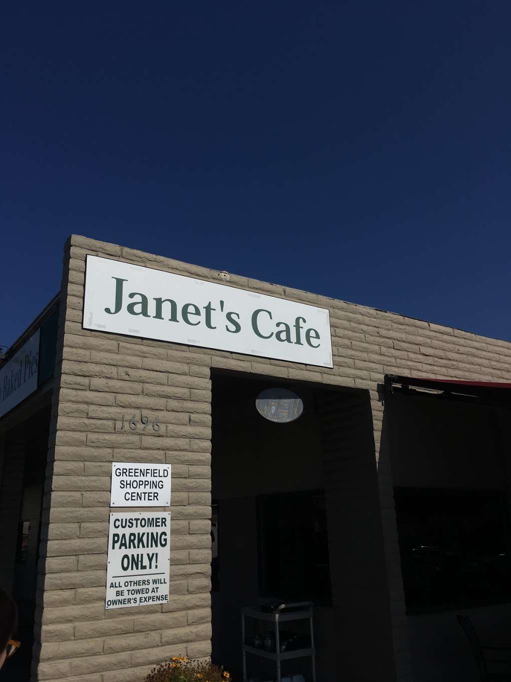 Janets Cafe | 1696 Greenfield Dr, El Cajon, CA 92021, USA | Phone: (619) 440-8599