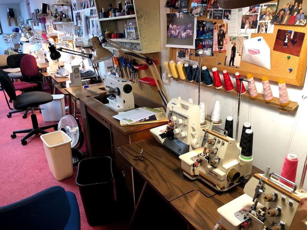 Sewing Center Unlimited | 8844 Meade Ave, Morton Grove, IL 60053, USA | Phone: (847) 581-9367