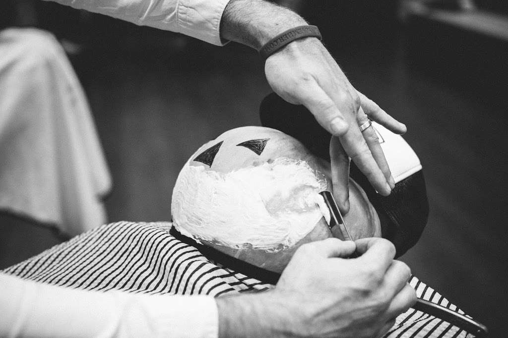 Gould Barbers - Gatwick | Reigate Rd, Horley RH6 0AT, UK