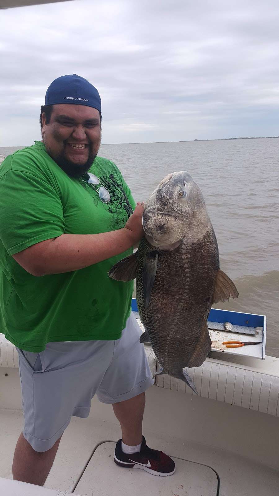 Angler Charters | 715 N Holiday Dr, Galveston, TX 77550, USA | Phone: (409) 771-3408