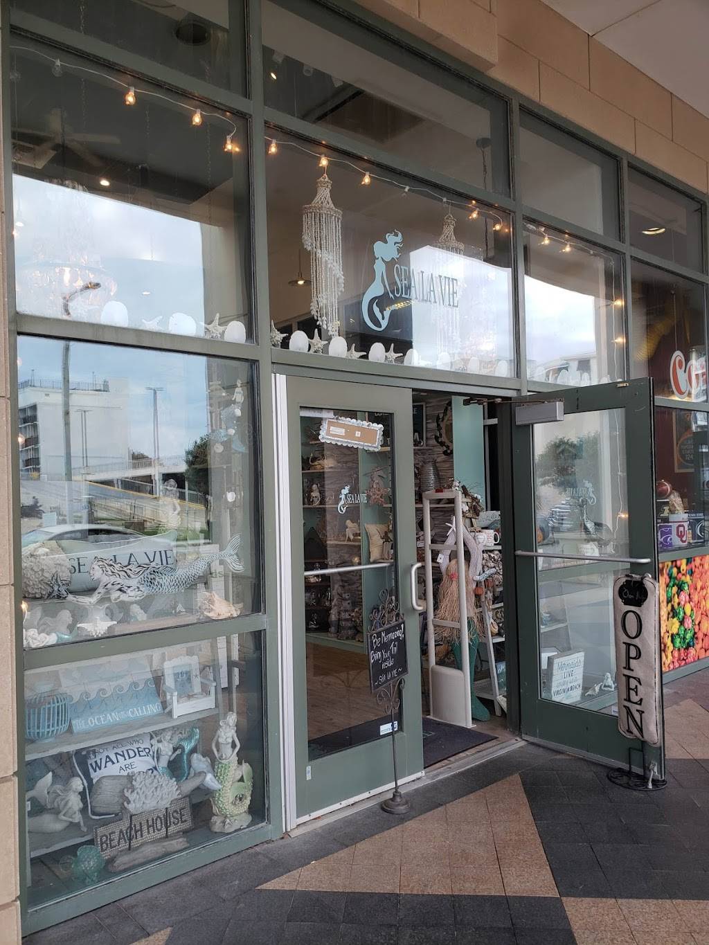 Sea La Vie | 3036 Atlantic Ave, Virginia Beach, VA 23451, USA | Phone: (757) 425-0300