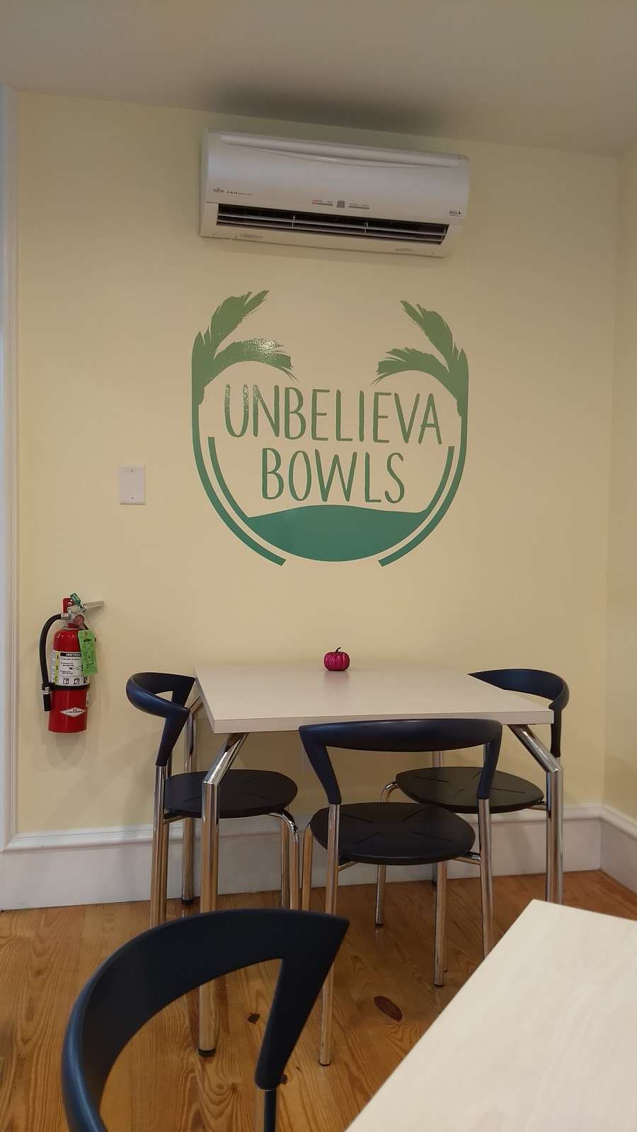 Unbelievabowls | 9705, 232 Main St, West Creek, NJ 08092, USA | Phone: (609) 879-5494