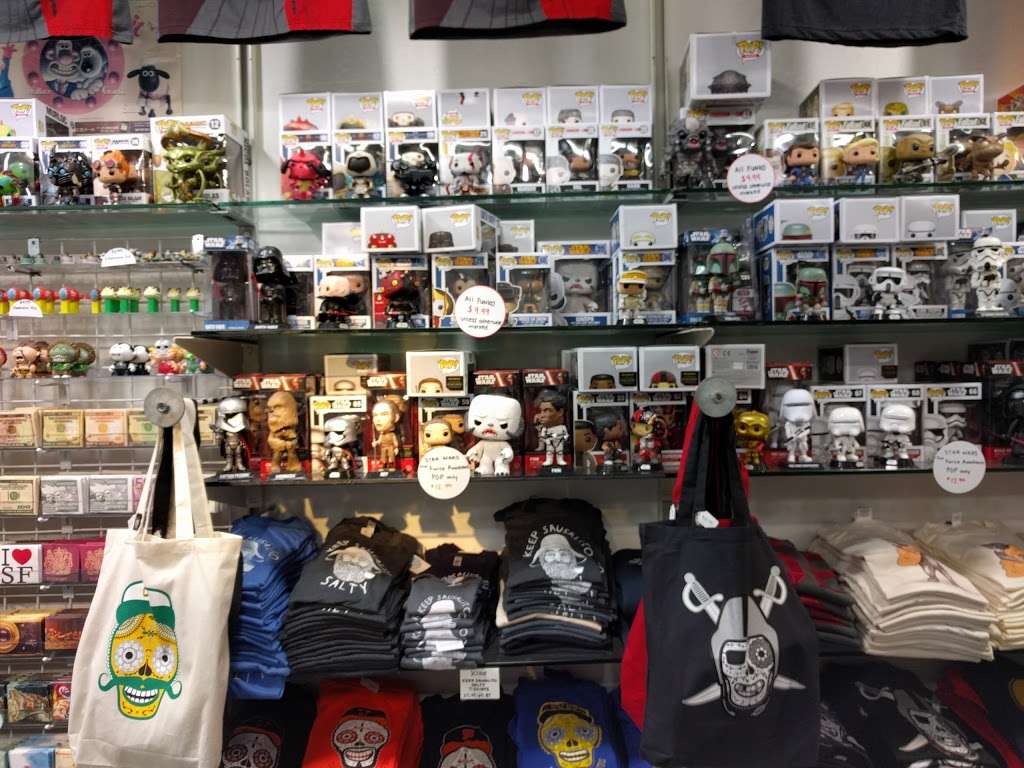 Sausalito Ferry Co. Novelty Toy and Gift Store | 688 Bridgeway, Sausalito, CA 94965, USA | Phone: (415) 332-9590