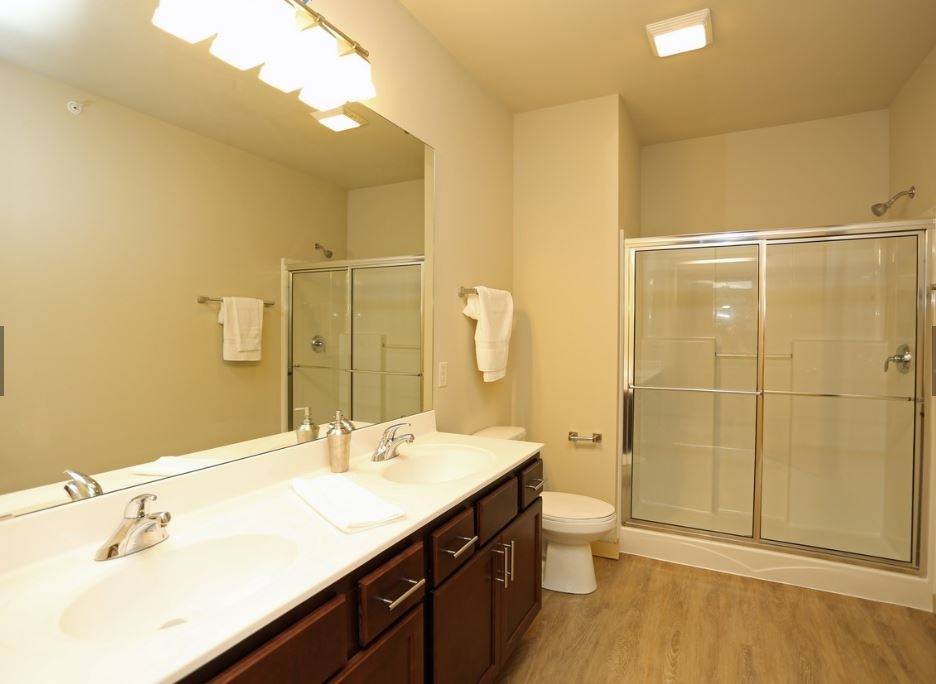 The Woodlands Apartments | W135 N7255, Lund Cir #109, Menomonee Falls, WI 53051, USA | Phone: (262) 456-3583