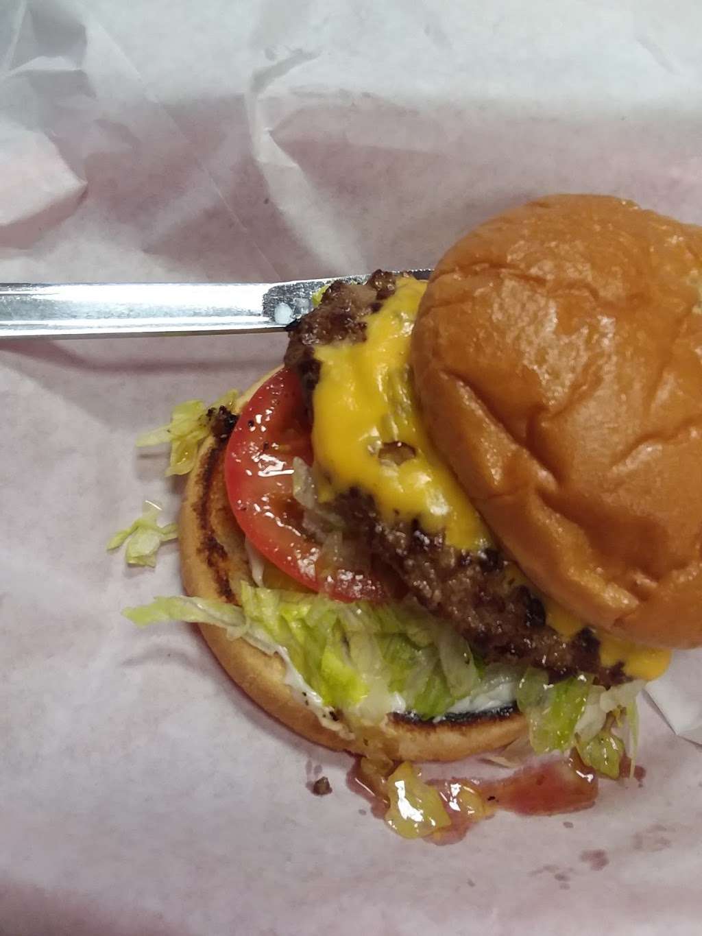 Rons Hamburgers & Chili | 18415 Farm to Market Rd 1488, Magnolia, TX 77354, USA | Phone: (281) 259-7133