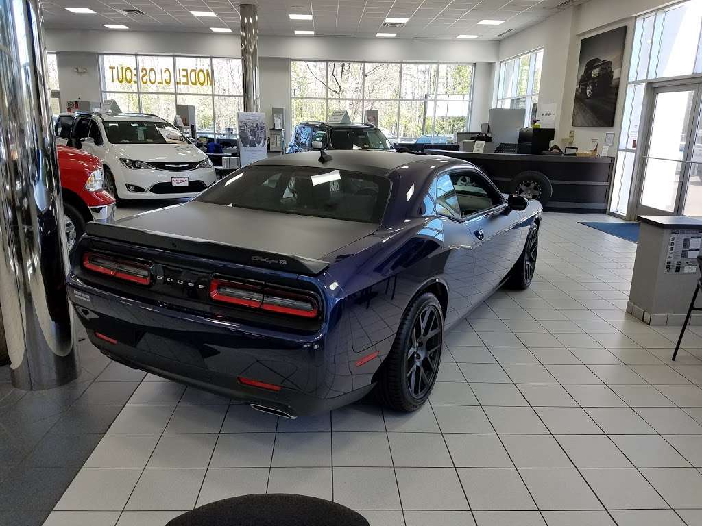 Whitten Brothers Chrysler Jeep Dodge Ram of Ashland | 11409 Washington Hwy, Ashland, VA 23005, USA | Phone: (804) 315-0731