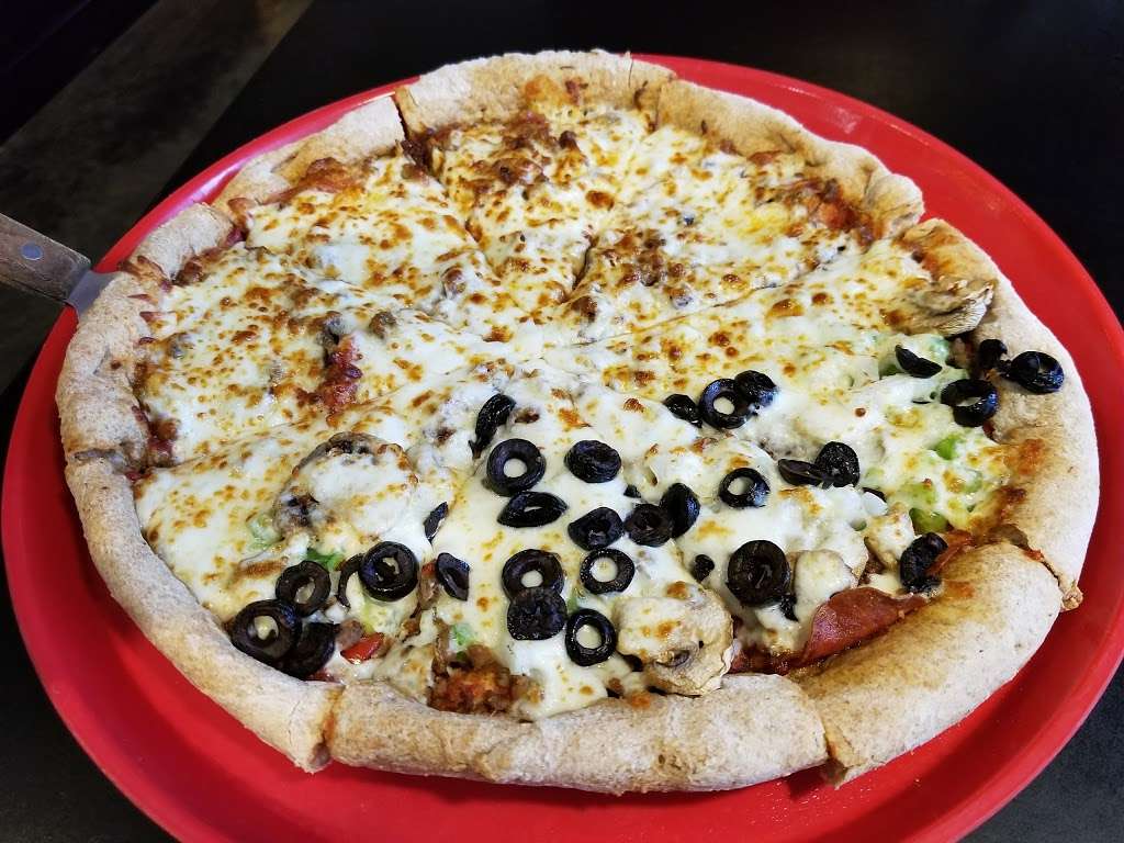 Minskys Pizza | 7198 Renner Rd, Shawnee, KS 66217, USA | Phone: (913) 631-0059