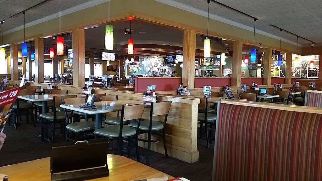 Applebees Grill + Bar | 6110 E 82nd St, Indianapolis, IN 46250, USA | Phone: (317) 577-8250