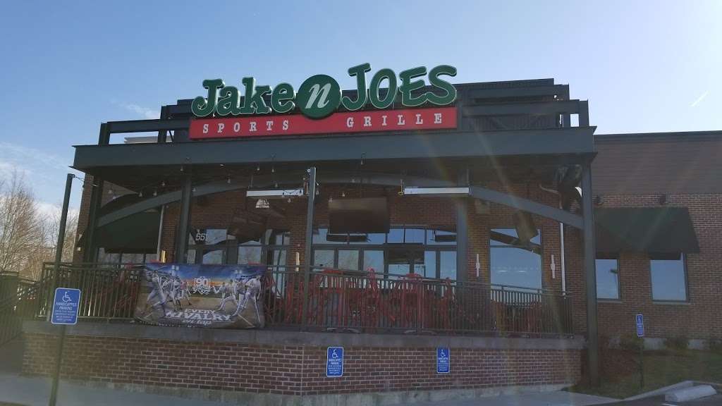 Jake n JOES Sports Grille - Braintree | 551 John Mahar Hwy, Braintree, MA 02184, USA | Phone: (781) 843-3828