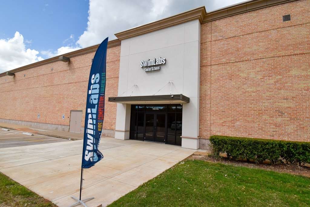 SwimLabs Swim School - Sugar Land | 2745 Town Center Blvd N E, Sugar Land, TX 77479, USA | Phone: (281) 789-0801