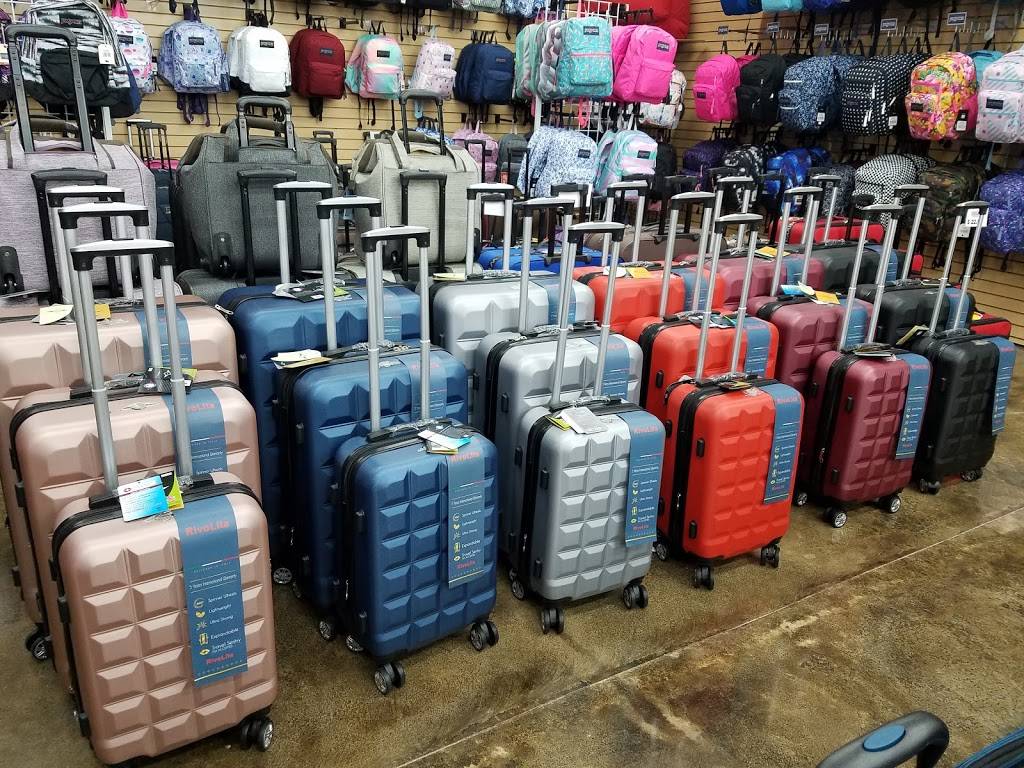 Star Handbags & Luggage | 2101 W 4th Ave A, Hialeah, FL 33010, USA | Phone: (305) 888-4659