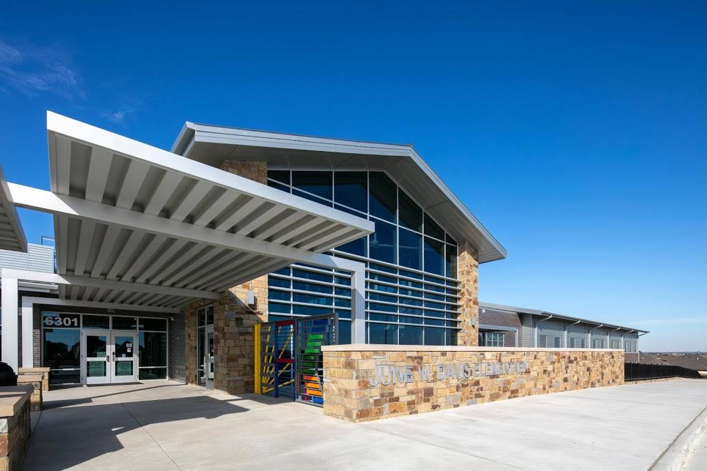 June W. Davis Elementary School | 6301 Rockrose Trail, Fort Worth, TX 76123, USA | Phone: (817) 885-5700