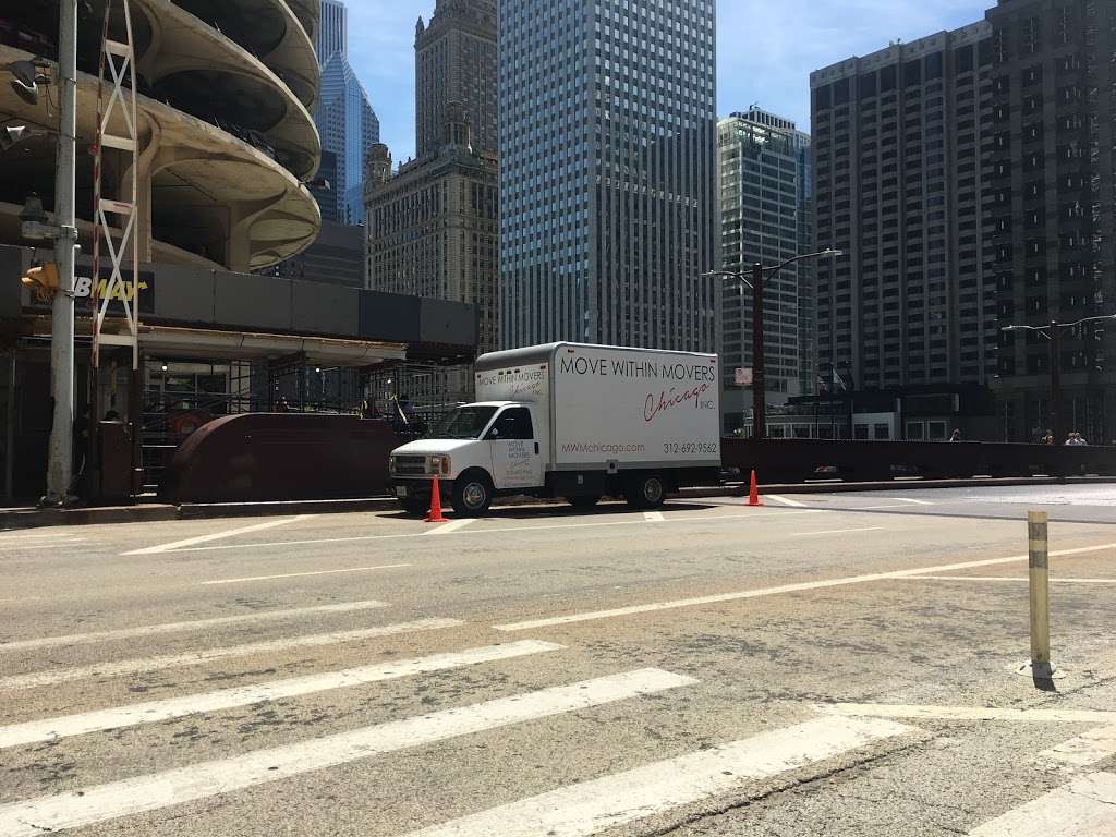 MOVE WITHIN MOVERS Chicago Inc | 4140 N Kedzie Ave Suite 2R, Chicago, IL 60618, USA | Phone: (312) 692-9562