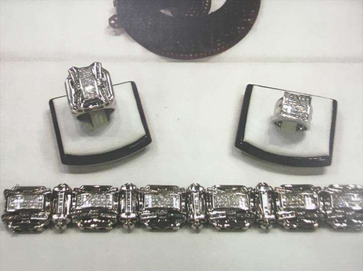 My Jewelry Store | 20901 Western Ave Suite 1, Chicago Heights, IL 60411 | Phone: (708) 503-8188