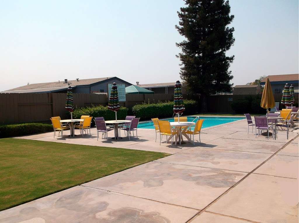 Southland Mobile Home Park | 1301 Taft Hwy, Bakersfield, CA 93307, USA | Phone: (661) 834-9135