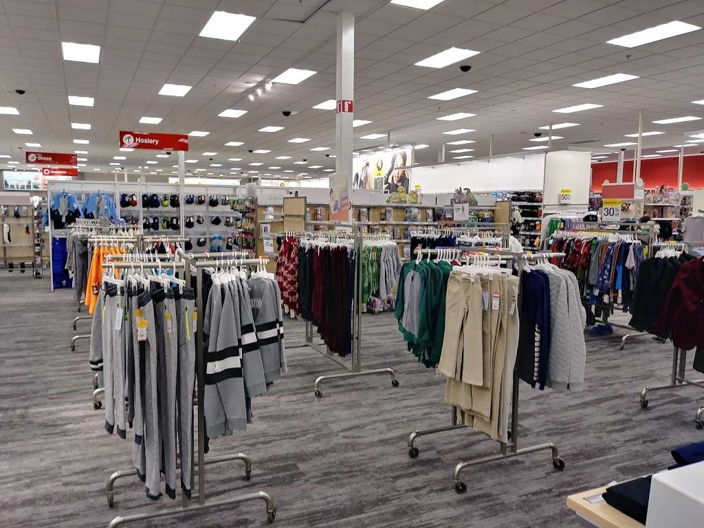 Target | 125 Witchwood Dr, North Wales, PA 19454, USA | Phone: (215) 699-5688