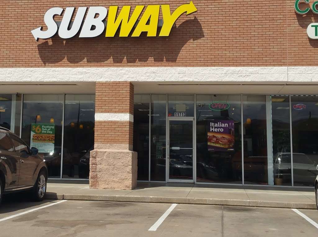 Subway Restaurants | 11713 S Sam Houston Pkwy E, Houston, TX 77089, USA | Phone: (281) 484-1837