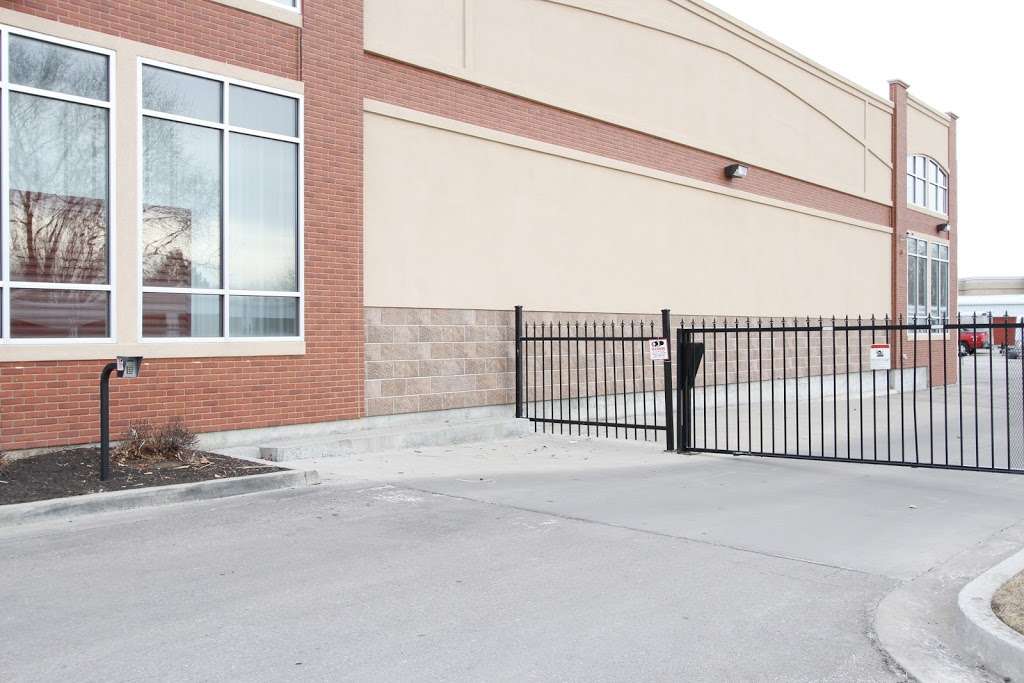 StorageMart | 15201 Antioch Rd, Overland Park, KS 66221, USA | Phone: (913) 814-0224