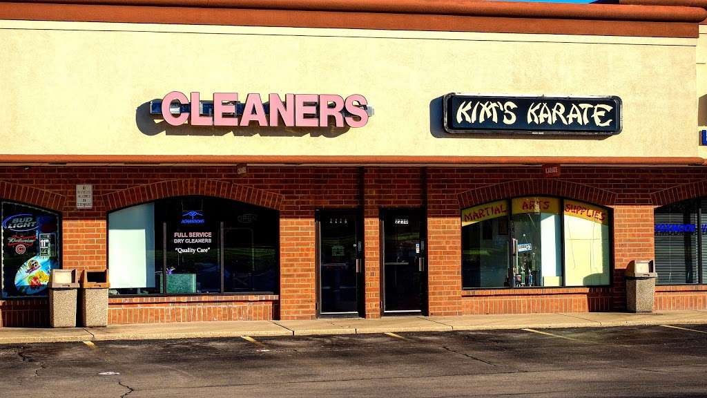 M B Cleaners | 2226 Ogden Ave, Aurora, IL 60504, USA | Phone: (630) 898-7646