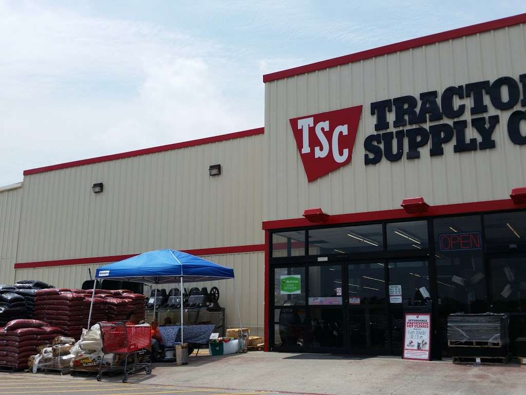 Tractor Supply Co. | 2337 N Main St, Liberty, TX 77575, USA | Phone: (936) 334-1100