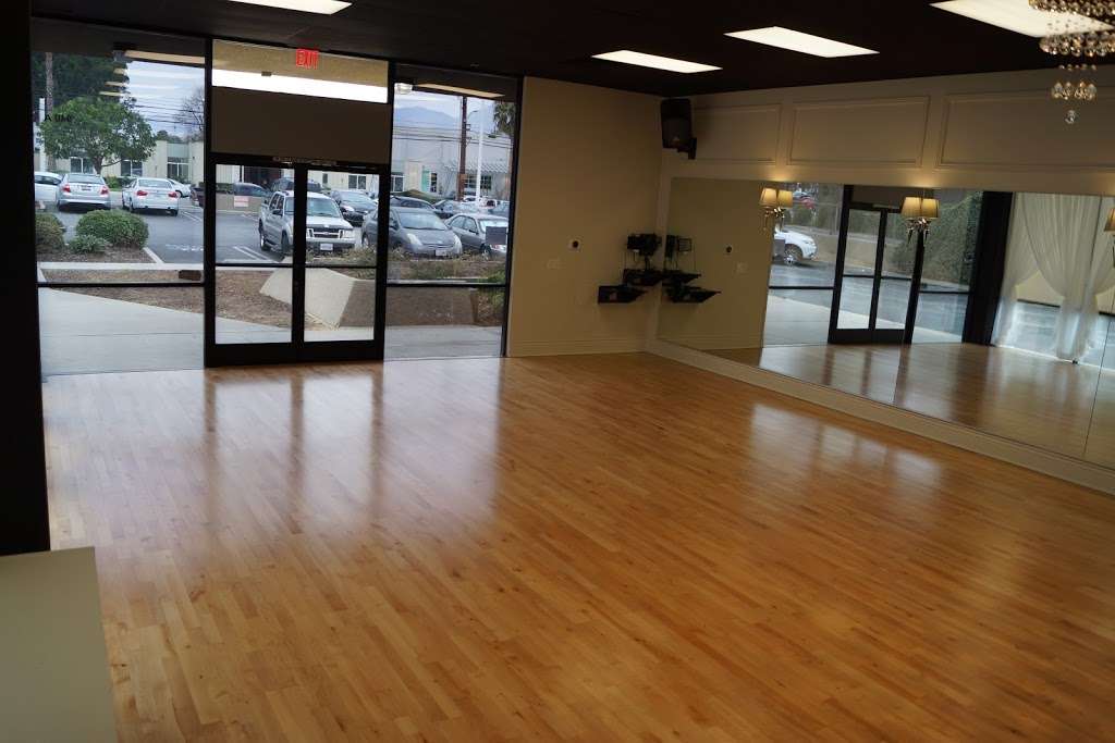 Accent Dance Studios | 940 W Alameda Ave, Burbank, CA 91506, USA | Phone: (818) 378-9554