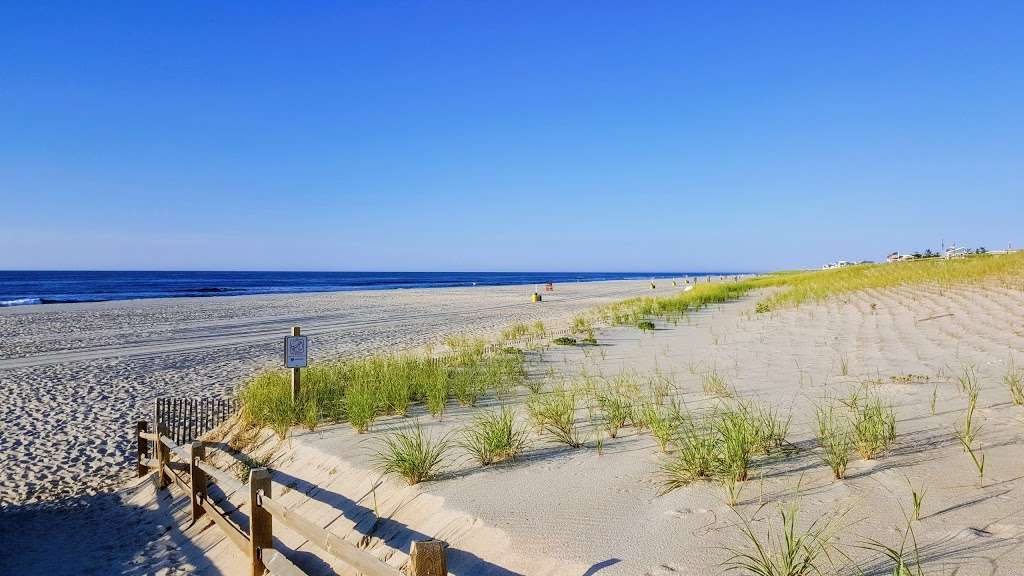 Long Beach Island Beachfront | 2609 Ocean Ave, Ship Bottom, NJ 08008, USA | Phone: (609) 494-6410