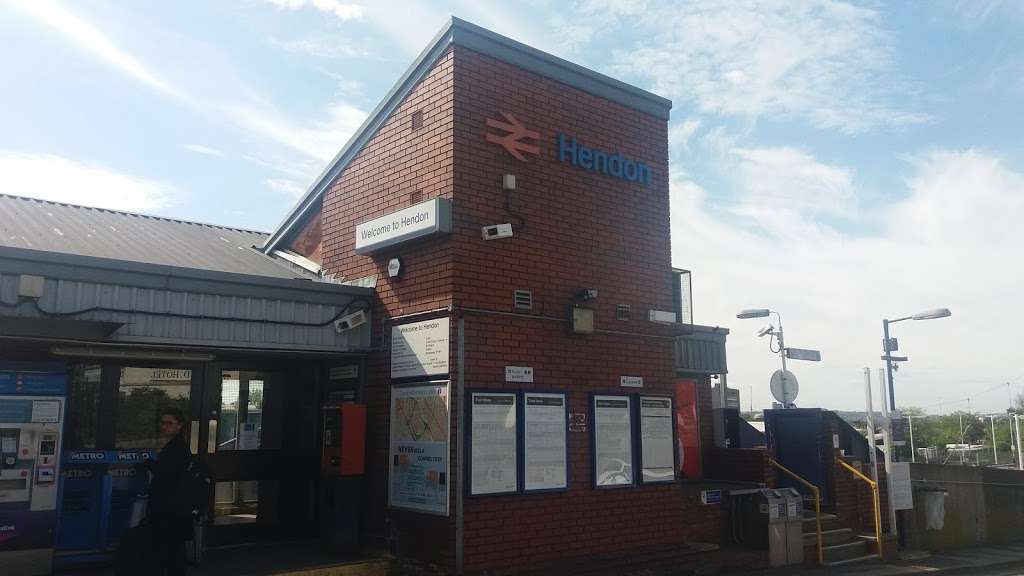 Hendon Station (Stop HD) | Edgware, London NW4 4PZ, UK