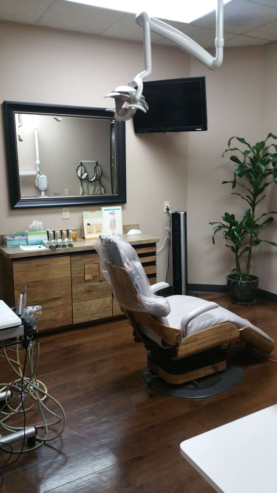 Christy Dental Care | 6535 W Camelback Rd #5, Phoenix, AZ 85033, USA | Phone: (623) 846-0329