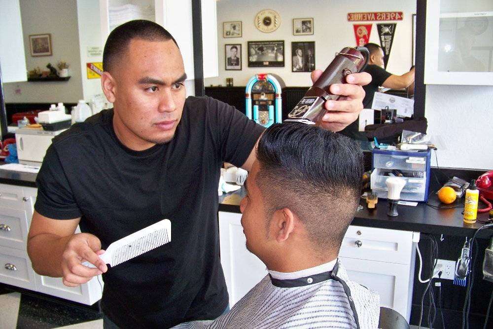 Johnny Ds Barber Shop | 830 El Paseo de Saratoga, San Jose, CA 95130, USA | Phone: (408) 871-9770