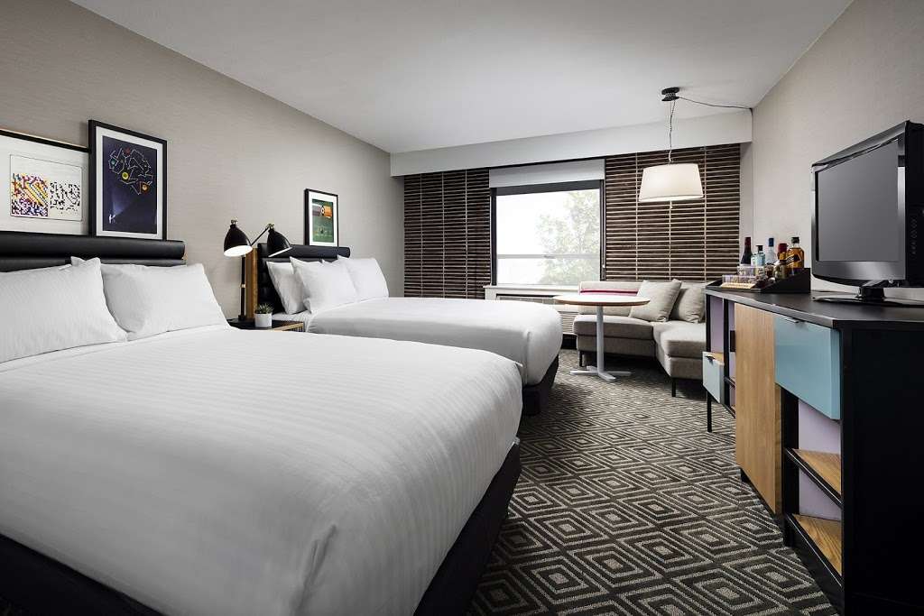 Freepoint Hotel Cambridge, Tapestry Collection by Hilton | 220 Alewife Brook Pkwy, Cambridge, MA 02138, USA | Phone: (617) 491-8000