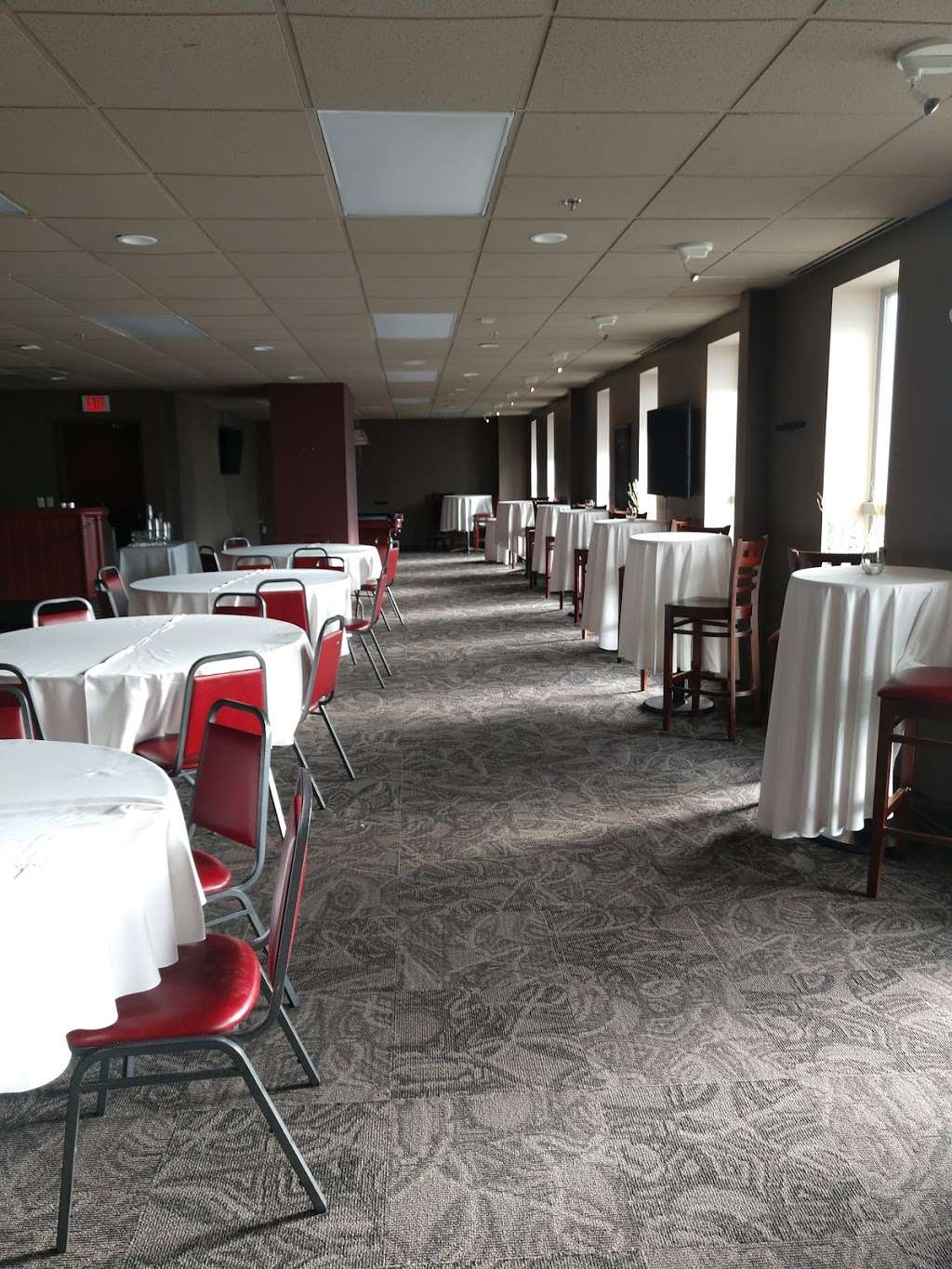 The Draft On 53 | 645 Washington St, Hanover, MA 02339, USA