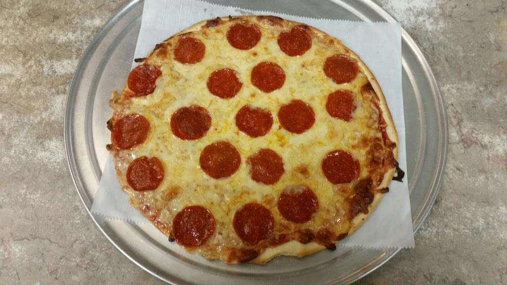 Tonys Pizza | 1137 Main St, Peckville, PA 18452, USA | Phone: (570) 383-3499