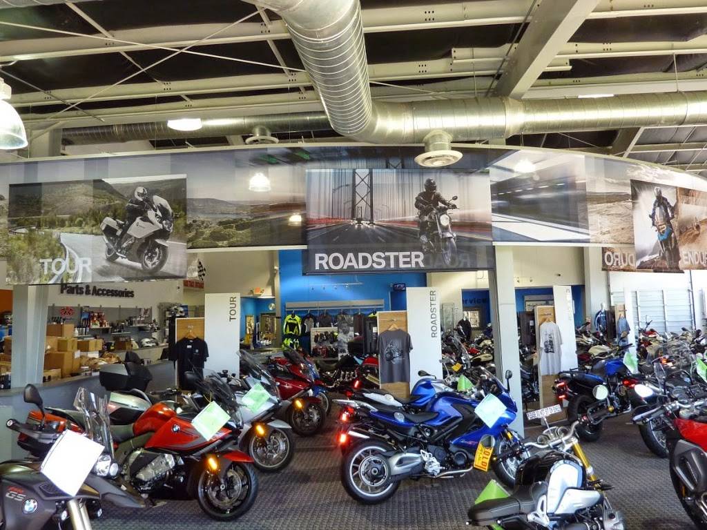 Alamo BMW Motorcycles | 25600 I-10, Boerne, TX 78006, USA | Phone: (210) 828-5513