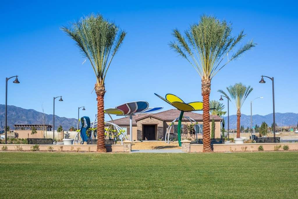 Bella Strada Community Park | 7096 Bella Strada Dr, Fontana, CA 92336, USA